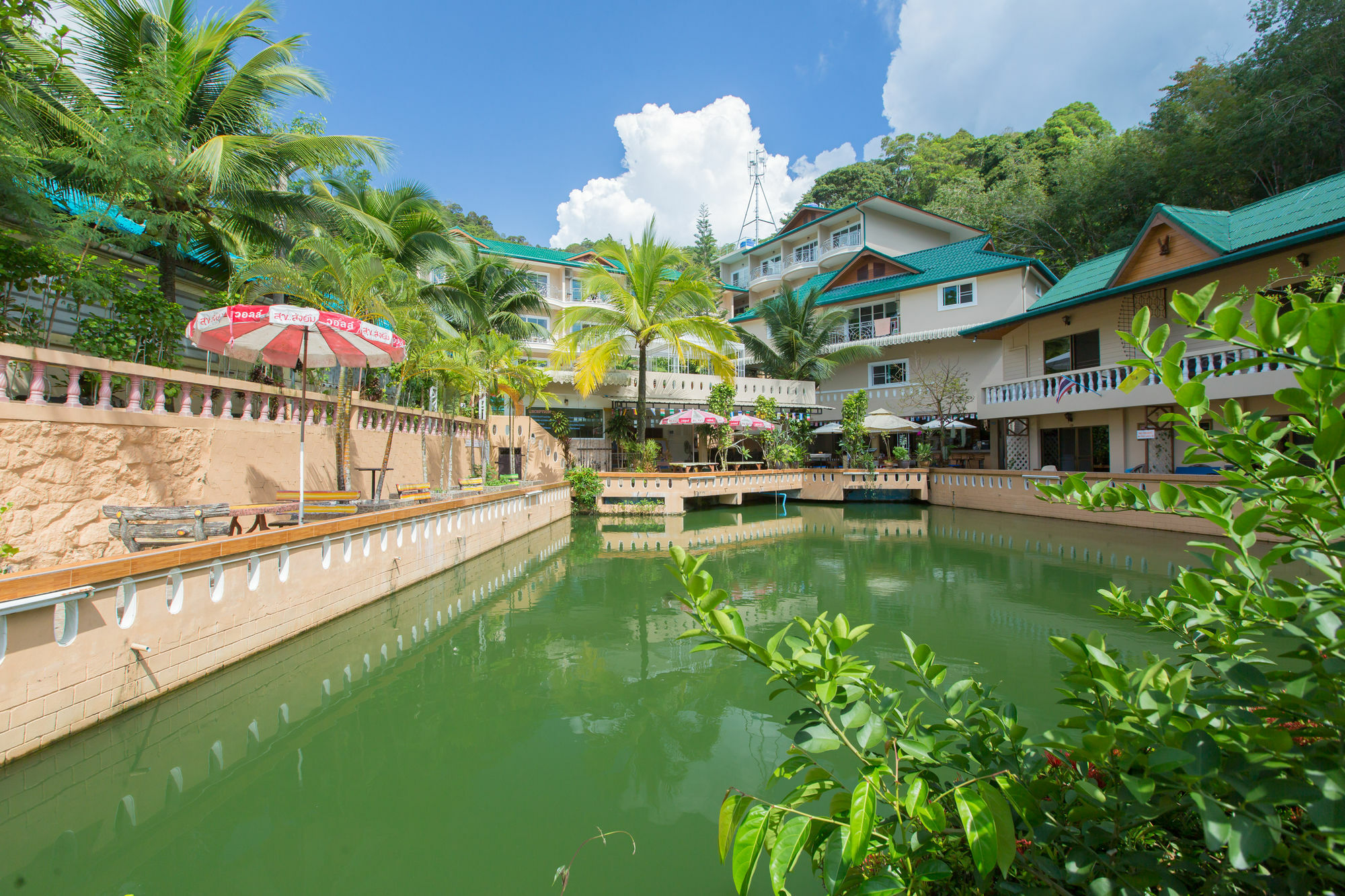 Patong Rai Rom Yen Resort Sha Eksteriør bilde